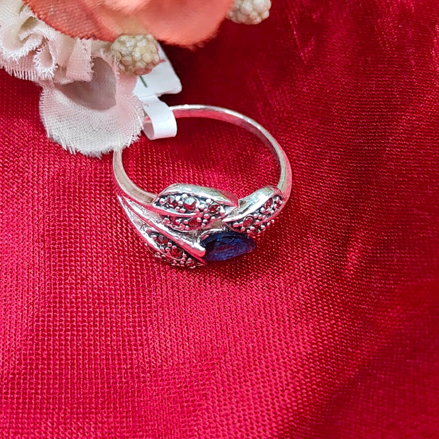 Blue Leaf Marcasite Ring 